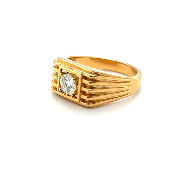 Mens 18ct Gold Diamond Signet Ring