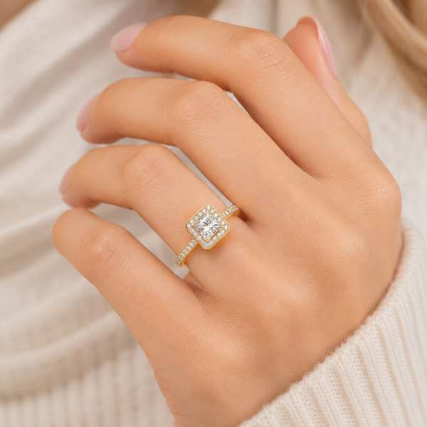 18ct Gold Princess Cut Halo Diamond Engagement Ring - Square Shape with Diamond Shoulders