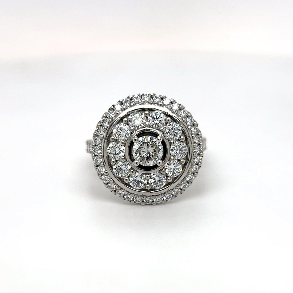Diamond flower circle ring
