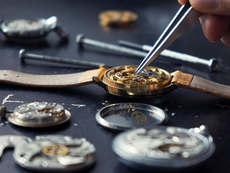 Tick-Tock! Keeping Your Timepiece Perfect with Manna Jewellers in the Jewellery Quarter