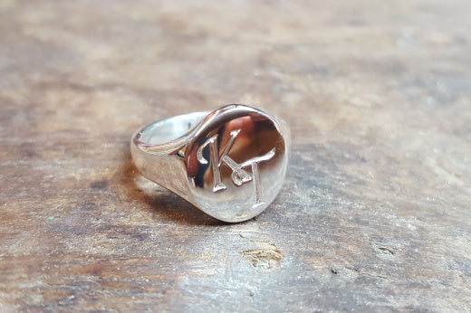 Why a signet ring makes a perfect gift.