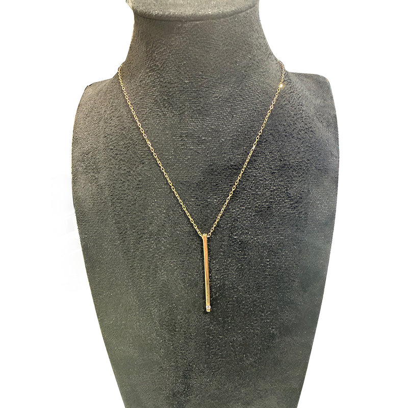 9K Yellow Gold Vertical Bar Pendant Necklace with Diamond Accent