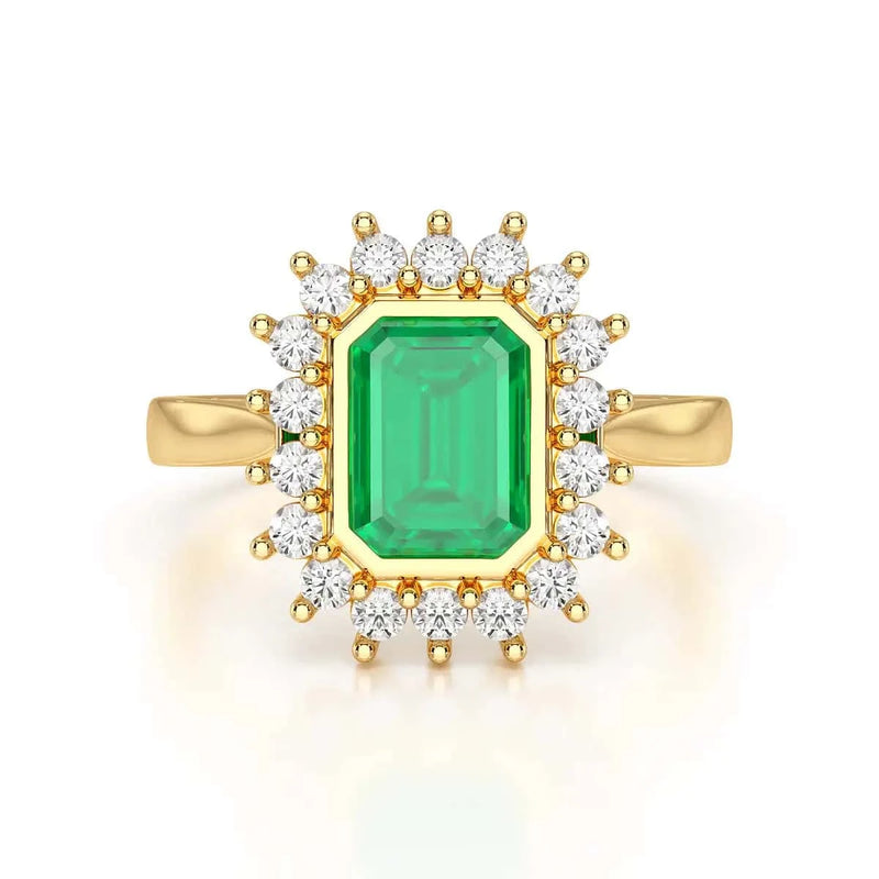 18ct Gold Diamond Cluster Emerald  Ring 