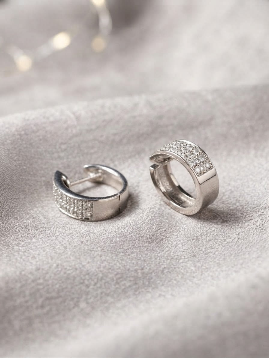 18K White Gold Pavé Dome Huggie Hoop Earrings