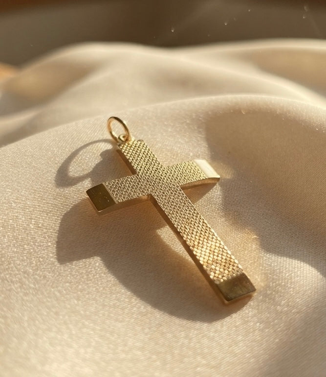 9K Yellow Gold Engine-Turned Cross Pendant