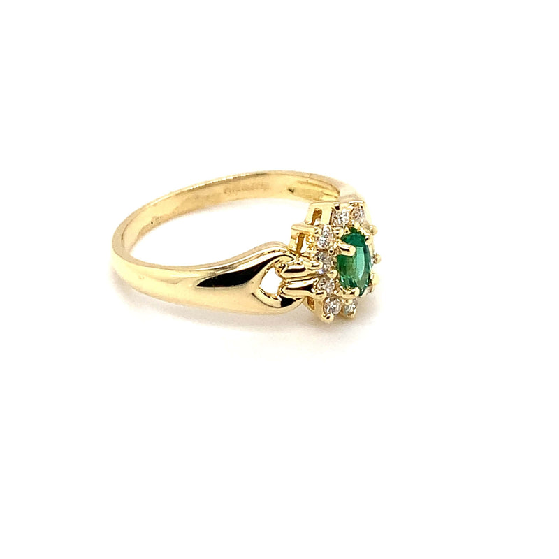 Oval Emerald Diamond Cluster Ring in 18ct Yellow Gold