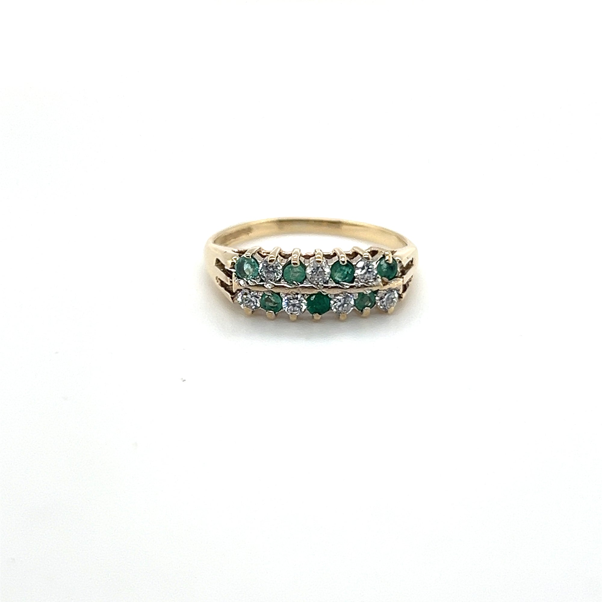 Vintage Round Emerlad and Diaomd 9ct Dress Ring