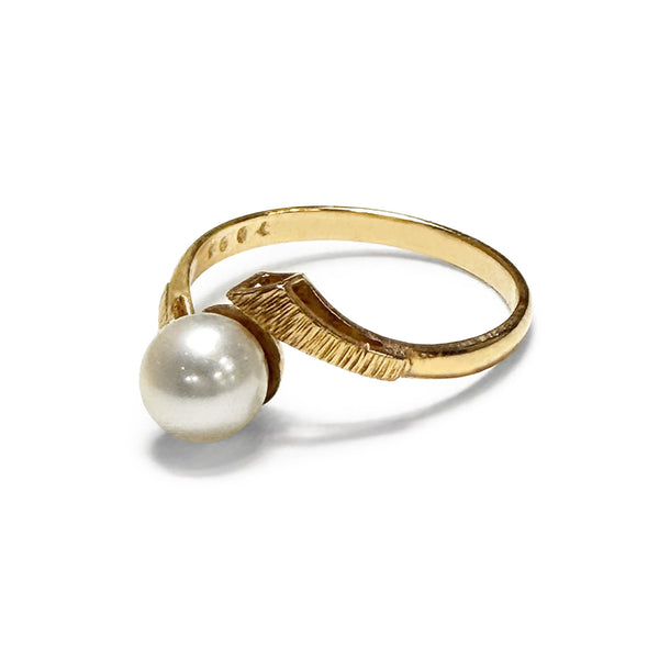9K Yellow Gold Pearl Bypass Ring