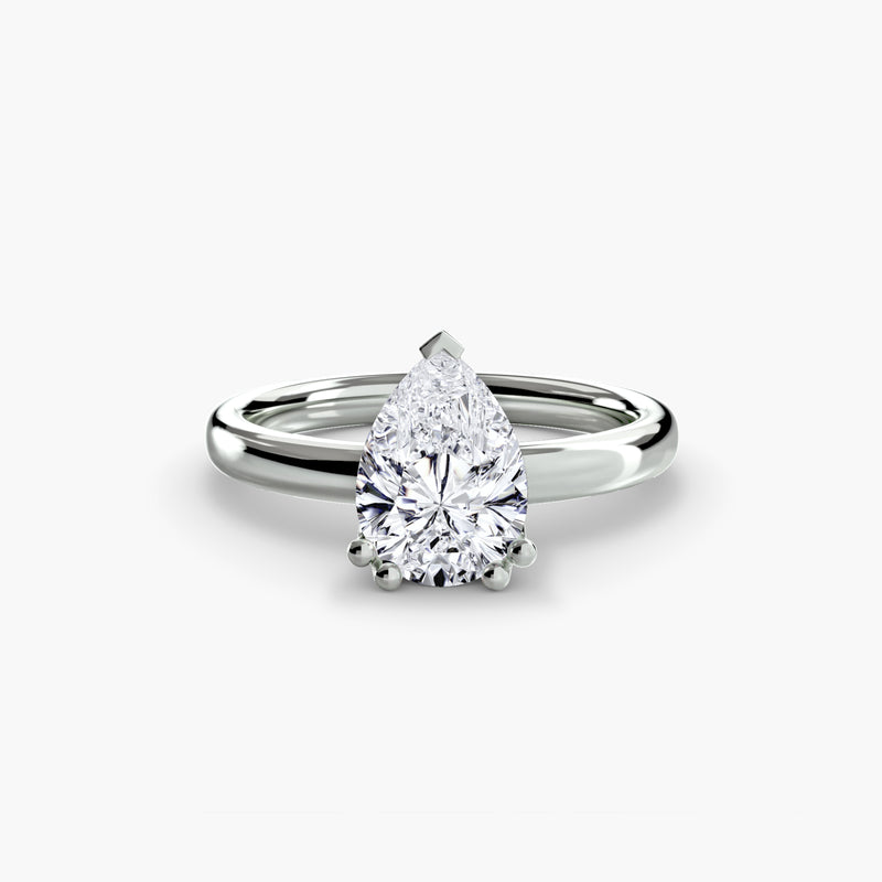 Diamond ring with a pear-shaped gemstone 